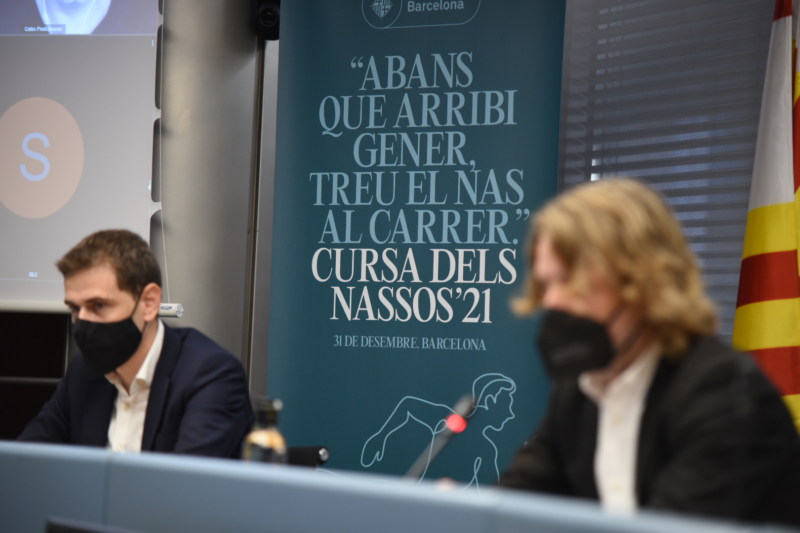 <span><span>Esdeveniment en la l&iacute;nia de sortida abans que comen&ccedil;a la CURSA DELS NASSOS 2021, amb el HOME DELS NASSOS presentant l'esdeveniment. Dissenyat per l'estudi esiete de branding i comunicaci&oacute;.</span></span>